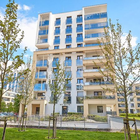 Lasek Marcelinski Comfy Apartment Poznan Exterior foto