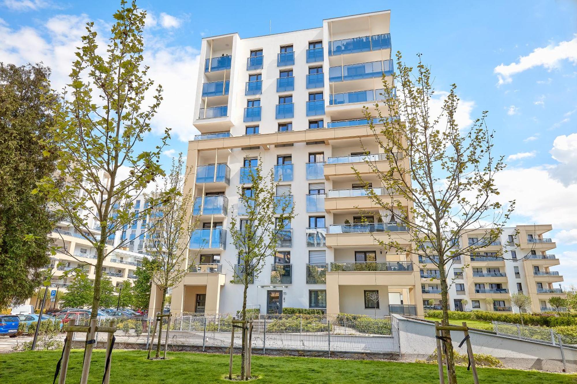 Lasek Marcelinski Comfy Apartment Poznan Exterior foto